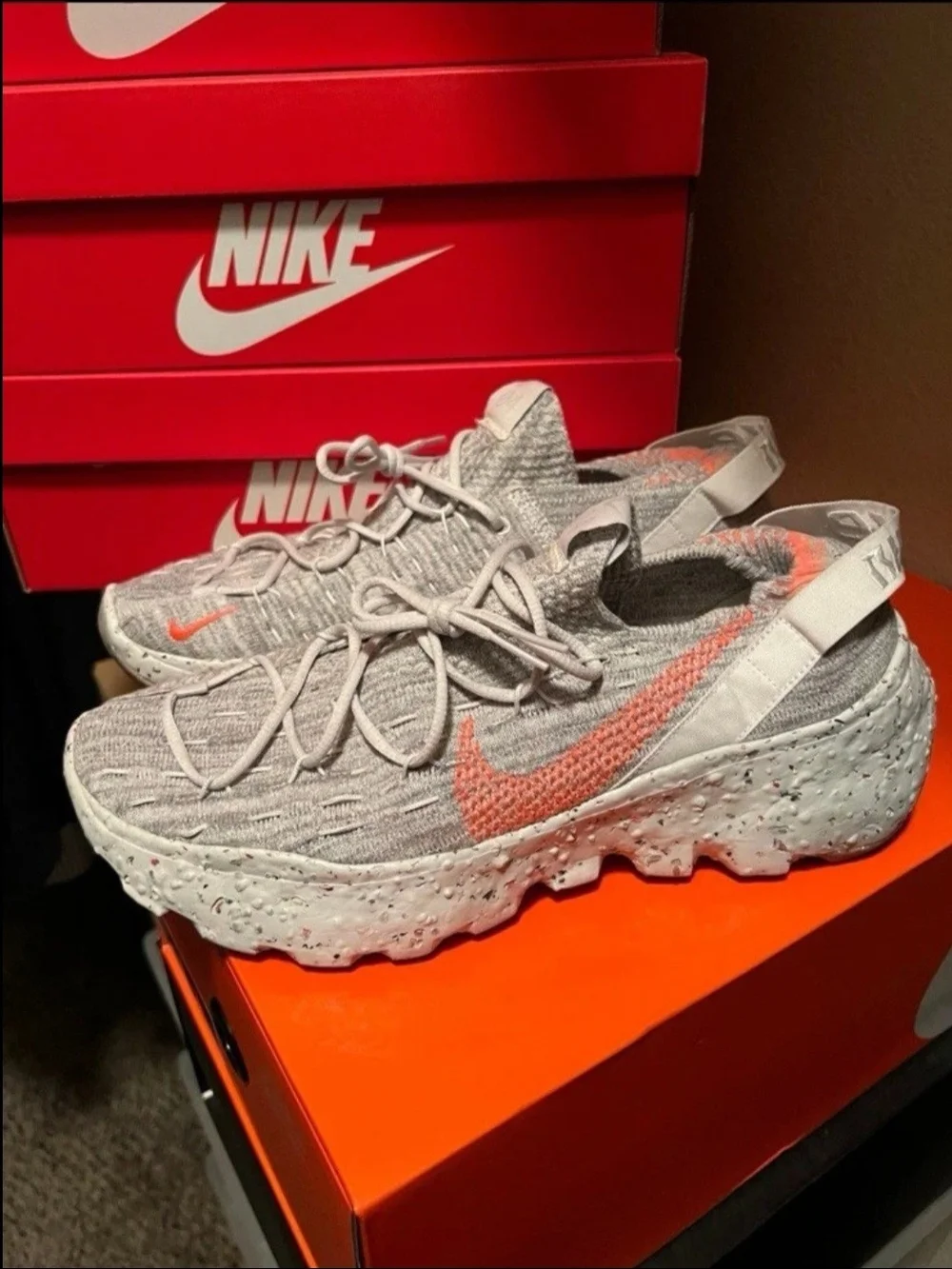 Nike Space Hippie 04